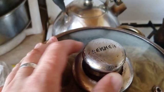 ПРОПАРИВАНИЕ ПРЯЖИ ИЗ СОБАЧЬЕЙ ШЕРСТИ смотреть онлайн