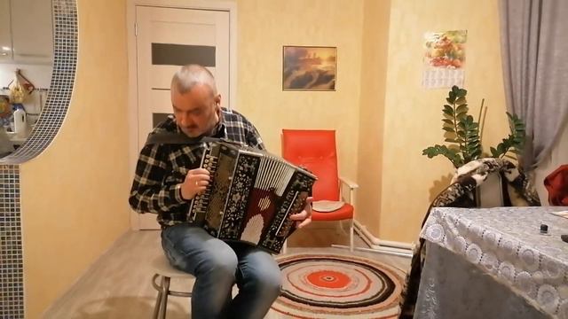 Гармонист душевно исполняет "Рязанские страдания". смотреть онлайн