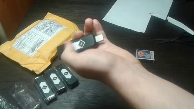 Посылка 5 6 Беспроводная зарядка Samsung  и usb Зажигалка