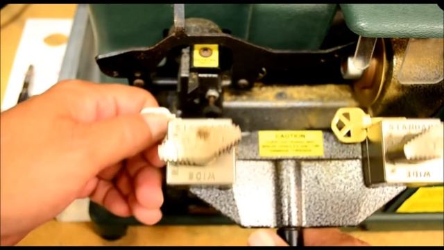 How To Cut A Key смотреть онлайн