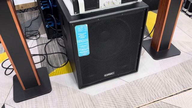 Bộ hát víp đồng bộ QSC E110 , HPR 151w rất đẳng cấp 0989160695 смотреть онлайн