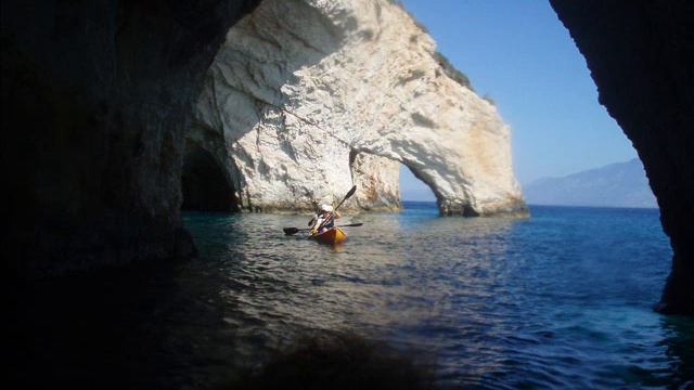 Sea kayak tour in zante. смотреть онлайн