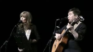 ГОРОД НЕБОЛЬШОЙ (музыка Ольги Сорокиной, стихи Евгения Чеканова). Исполняет дуэт _Черный кофе_..mp4