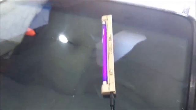 Ремонт скола (трещины) на лобовом стекле. Эффективно ли это? смотреть онлайн