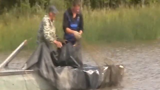 На Лодке Крым Ямаха 30, по водной глади смотреть онлайн