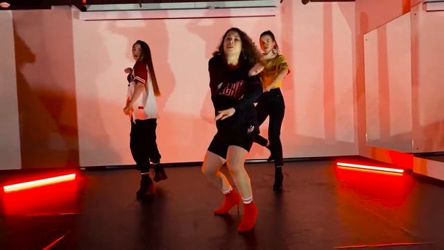 FEMALE GROUP | FORSAGE DANCE SCHOOL | Екатеринбург смотреть онлайн