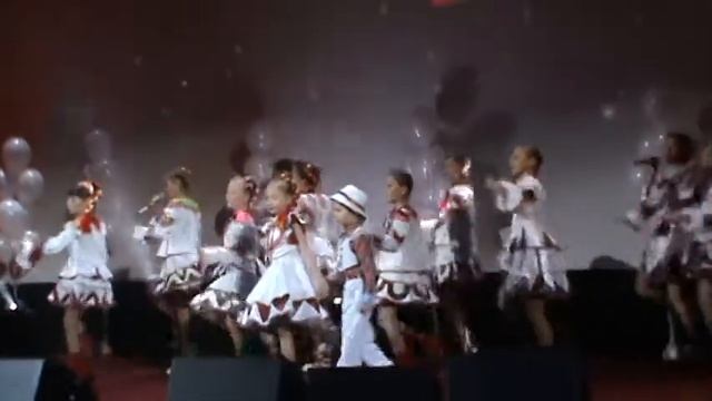 ВОКАЛЬНЫЙ АНСАМБЛЬ" ПОДСНЕЖНИК" .MPG смотреть онлайн