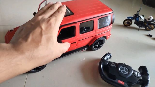 RASTAR Off-Road Remote Control Car - 1:14 Mercedes-AMG G63 R/C Off-Roader Toy Car with Doors Open смотреть онлайн