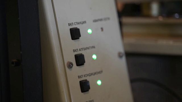 Работа специалистов станции радиоэлектронной борьбы группировки войск «Север» смотреть онлайн