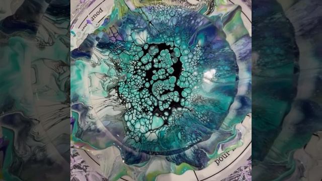 Blooms X 3 WOW!!! Lots Of Cells. Inspired By @lisamarvinart  TLP’s And Boom Gel, ColourArte