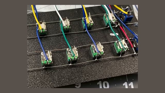 Wiggler - Expressive Synth using Daisy Seed and Flexure #synthdiy смотреть онлайн