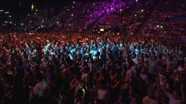 La Nueva Luna Ft Chaqueño Palavecino - La Ley y La Trampa смотреть онлайн