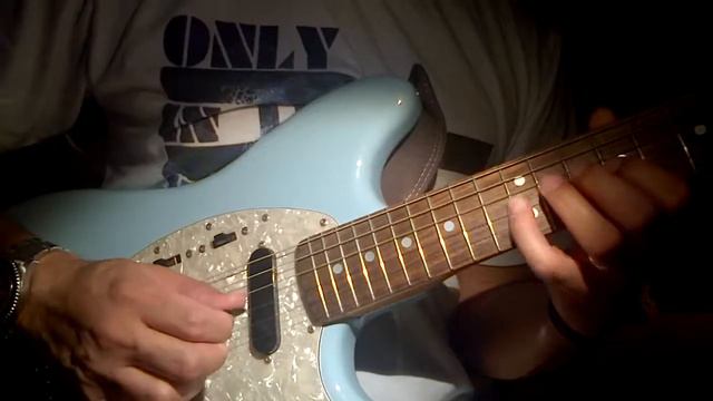 Fender Mustang Guitar смотреть онлайн