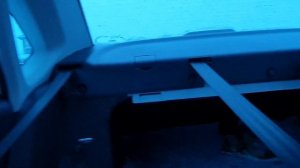 Скрип задней полки Поло Седан