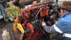 Работа двигателя смд-14 ( заводим на коленке )