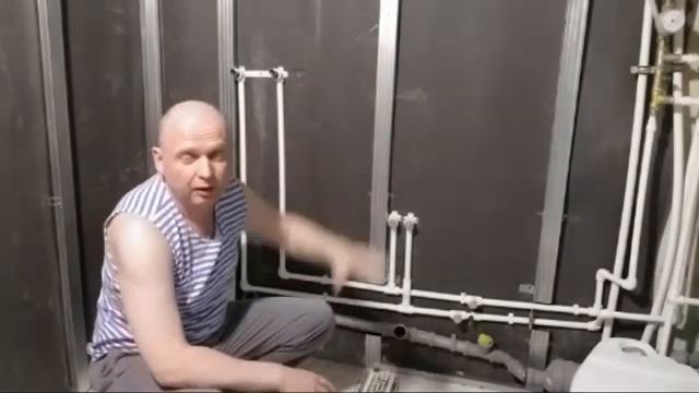 Видео №4 о том как я монтировал профиль и ГВЛ на стены в санузле смотреть онлайн