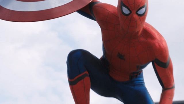 КОСТЮМ ЧЕЛОВЕКА ПАУКА Возвращение домой КЛОУНСКИЙ? смотреть онлайн