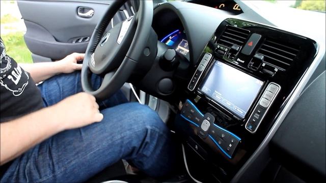 Nissan Leaf: 100% Rock 'n Roll emission смотреть онлайн