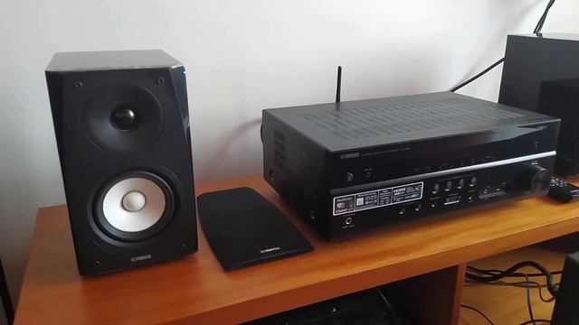 Test Bose Acoustimass 5 vs Yamaha NS BP-142 смотреть онлайн