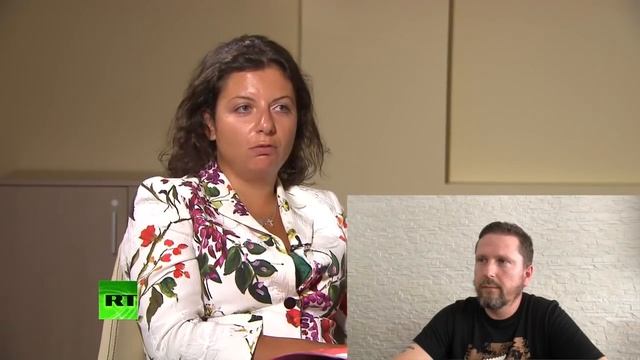 В Coлсбepи смотpeли на шпиль смотреть онлайн