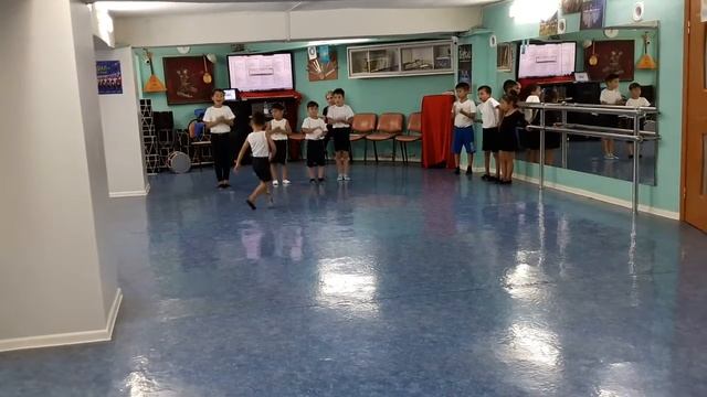 Учимся Танцевать Лезгинку ??? смотреть онлайн