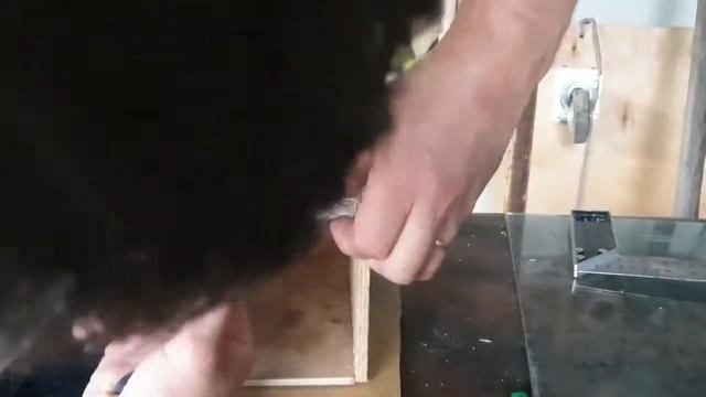 Крысоловка, ловушка для крыс своими руками - Rat trap with their hands смотреть онлайн