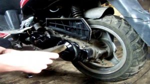 Как почистить фильтр на скутере ??? (4т)