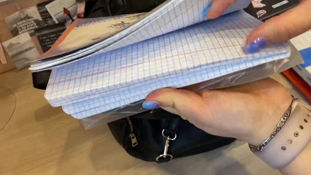 СОБИРАЮ РЮКЗАК В ШКОЛУ/ЧТО в МОЁМ школьном РЮКЗАКЕ?/ what's in my backpack and pencil case 2021 смотреть онлайн