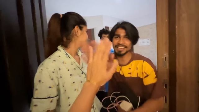 Night full of Surprises ! This wasn’t expected ! Happy Birthday to me ! ? смотреть онлайн