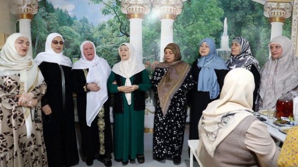 ЖЕНСКИЙ МАДЖЛИС.Мечеть Пророка Исы.