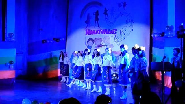 Танцуют мамы смотреть онлайн