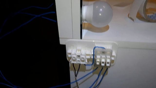 Своими руками, освещение гримёрного стола. Как установить выключатель. Электрика. Схема подключения смотреть онлайн