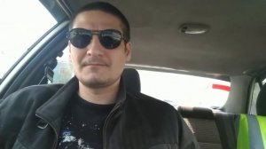 Почему машина бьёт током.