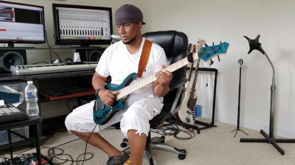 Sire M2 Marcus Miller bass (2nd generation) slap tone demo (2019)