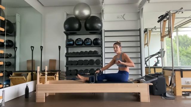 35 Min Full Body Reformer смотреть онлайн