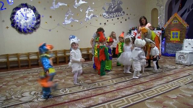 Новогодний утренник 24 .12 .19 смотреть онлайн