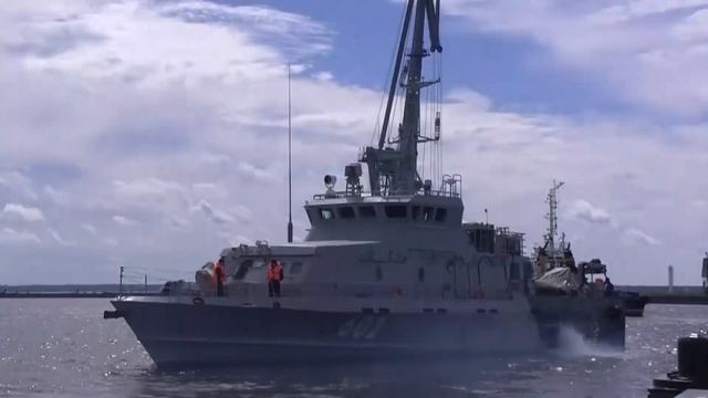 Прибытие отряда катеров Каспийской флотилии в Кронштадт для участия в Главном военно-морском параде смотреть онлайн