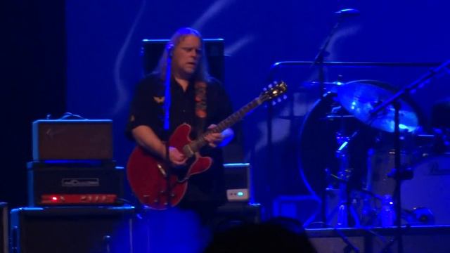 Gov't Mule with Robby Krieger @ The Fox: Cars Hiss By My Window - 10/31/2013 смотреть онлайн