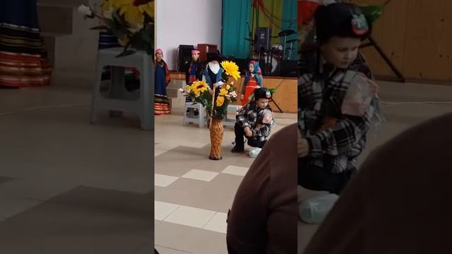 Как называется она люблю природу как вода смотреть онлайн