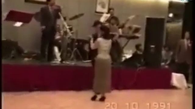 King Norodom Bopha Devi Dance with Our King Norodom Monyneat Shihamomy смотреть онлайн