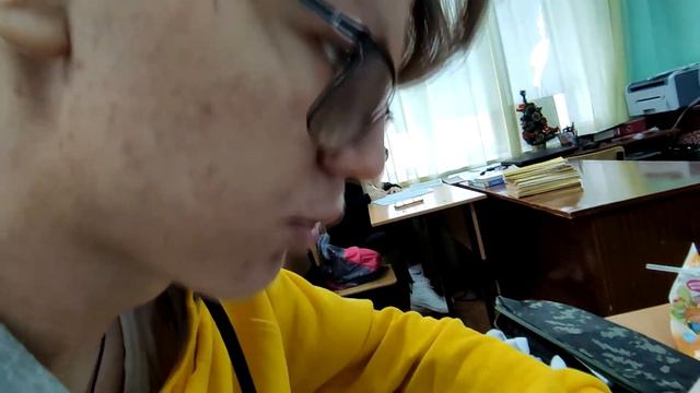 Оператор Майкла Джордана играет в клеш рояль | Обучение от про игрока смотреть онлайн