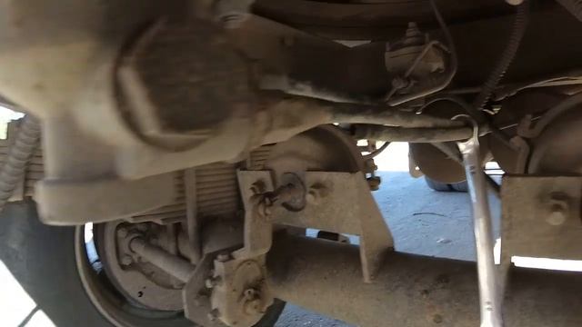 Прицеп двухосный, из-за чего шипел кран прицепа (воздухораспределитель) смотреть онлайн