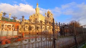 Храм Блаженной Матронушки Босоножки (Петербуржской).