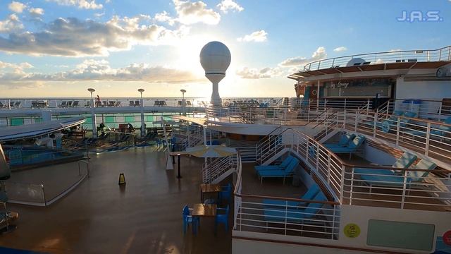 [4K] The Ultimate Guide to Solo Cruising EVERYTHING YOU NEED TO KNOW смотреть онлайн