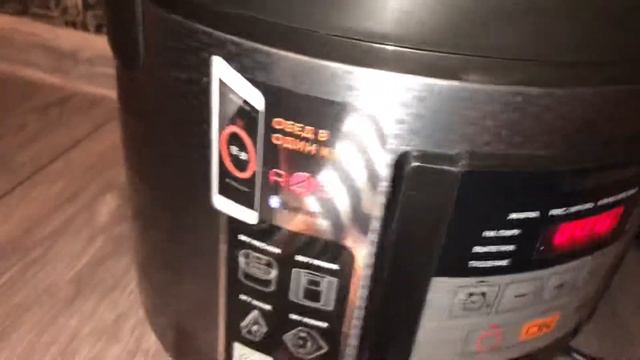 Любимая мультиварка Redmond Skycooker RMC-M224S смотреть онлайн