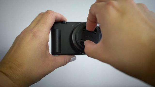 Sony | Unboxing - ZV-1F Compact Vlog Camera смотреть онлайн