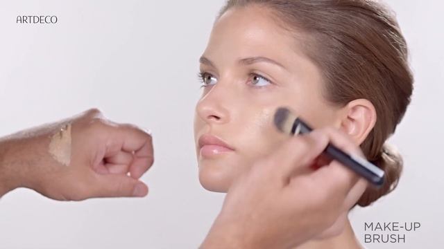 Makeup Tips: How to use the Rich Treatment Foundation // ARTDECO смотреть онлайн