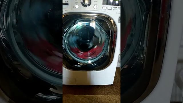 LG washer/dryer. Spin cycle part 3 of 4 смотреть онлайн