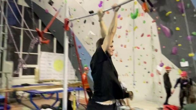 ТРЕЙЛЕР/ ВОРКАУТ / ВЫЗОВ / feat Кирилл Савин and @IMMXRTALVitalyaPuhaev / 720 / 900 смотреть онлайн