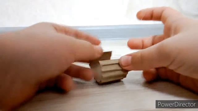 Пулемет- P90 из картона